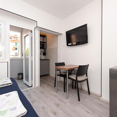 Laghanini Apartments Split Exteriör bild